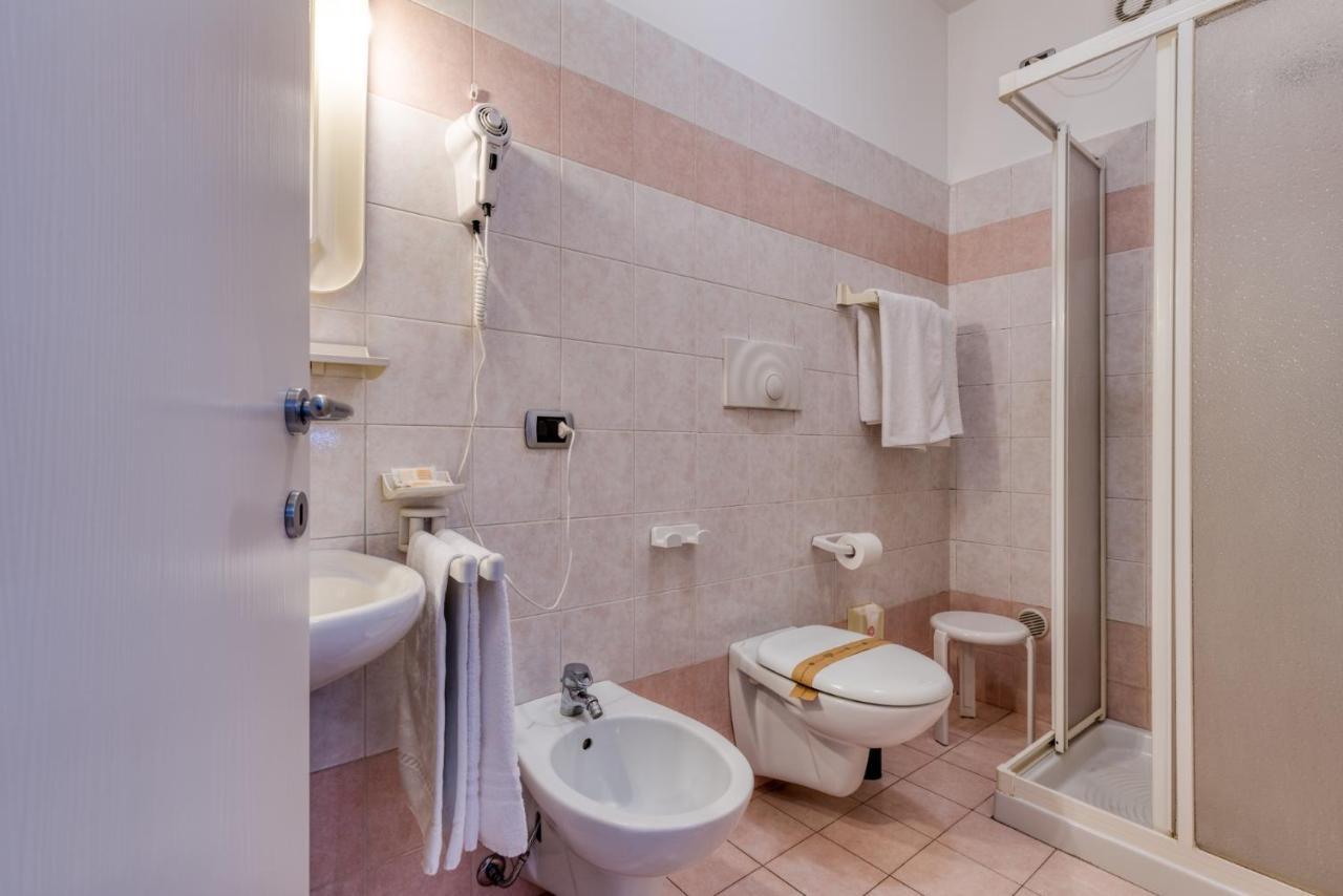 Hotel Al Sole Saone 外观 照片